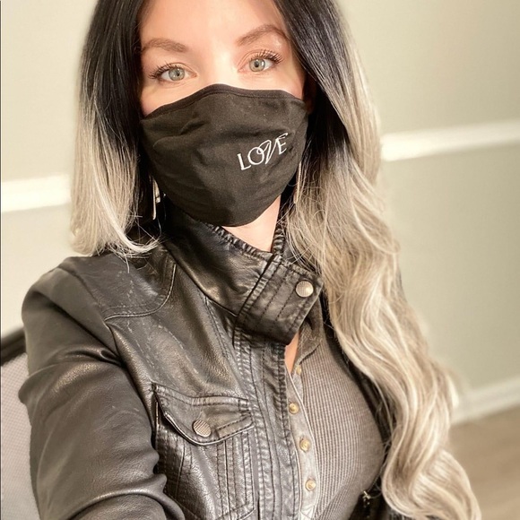 Meet your Posher, Abigail - Picture 5 of 6